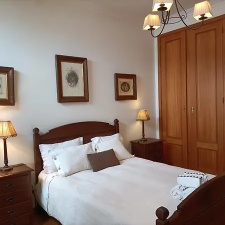 Viana Vintage Ap 2 Quartos Com Estacionamento Apartment